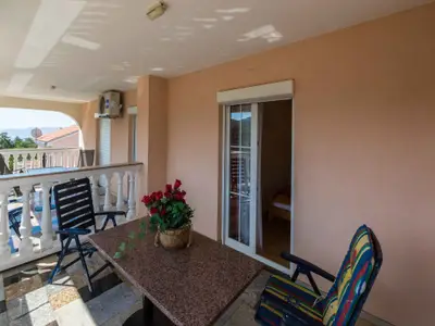 Ferienwohnung für 3 Personen (34 m²) in Crikvenica 6/10