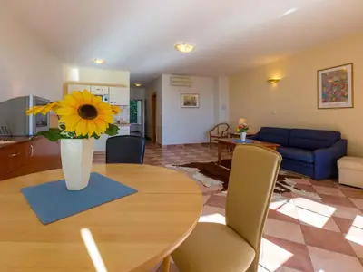 Ferienwohnung für 4 Personen (60 m²) in Crikvenica 7/10