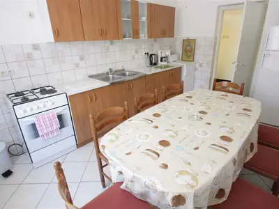 Ferienwohnung für 8 Personen (88 m²) in Crikvenica 7/10
