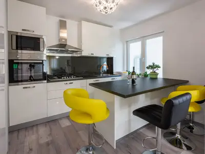 Ferienwohnung für 5 Personen (75 m²) in Crikvenica 10/10