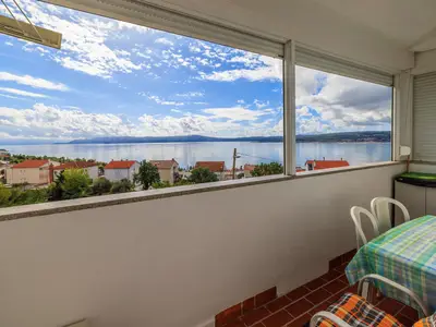 Ferienwohnung für 4 Personen (50 m²) in Crikvenica 1/10