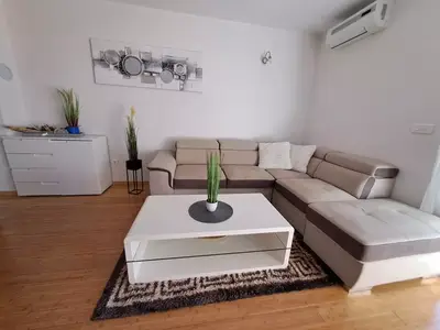 Ferienwohnung für 8 Personen (100 m²) in Crikvenica 9/10