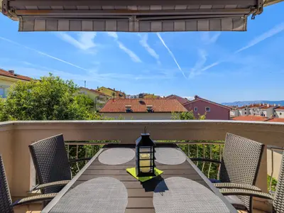 Ferienwohnung für 4 Personen (54 m²) in Crikvenica 1/10