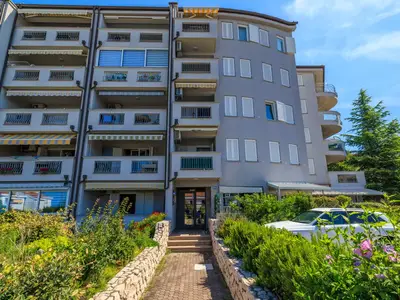 Ferienwohnung für 4 Personen (54 m²) in Crikvenica 6/10