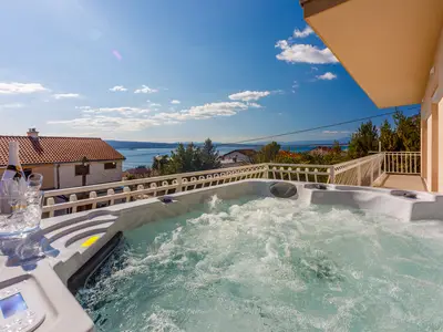 Ferienwohnung für 8 Personen (100 m²) in Crikvenica 2/10