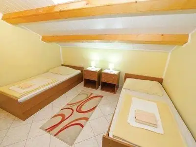 Ferienwohnung für 5 Personen (55 m²) in Crikvenica 6/10