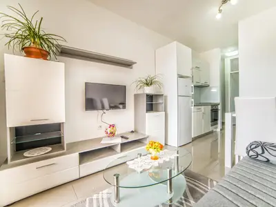 Ferienwohnung für 3 Personen (28 m²) in Crikvenica 5/10
