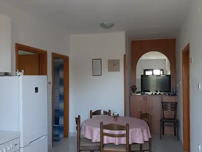 Ferienwohnung für 4 Personen (52 m²) in Crikvenica 4/10