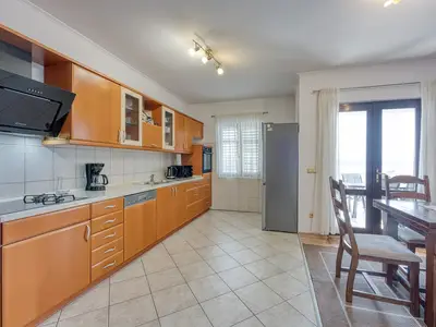 Ferienwohnung für 6 Personen (120 m²) in Crikvenica 9/10