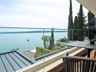 Ferienwohnung für 4 Personen (75 m²) in Crikvenica 1/10