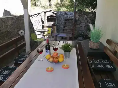 Ferienwohnung für 4 Personen (42 m²) in Crikvenica 1/10