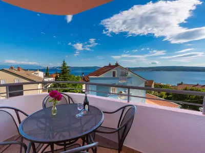 Ferienwohnung für 4 Personen (41 m²) in Crikvenica 1/10