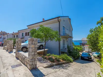 Ferienwohnung für 2 Personen (28 m²) in Crikvenica 1/10