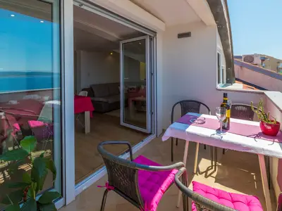 Ferienwohnung für 4 Personen (60 m²) in Crikvenica 8/10