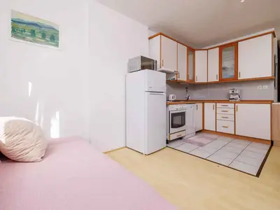 Ferienwohnung für 4 Personen (50 m²) in Crikvenica 8/10