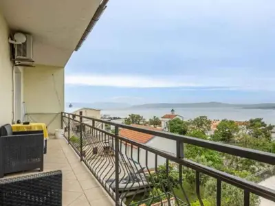 Ferienwohnung für 5 Personen (80 m²) in Crikvenica 1/10