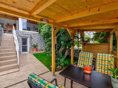 Ferienwohnung für 3 Personen (35 m²) in Crikvenica 1/10