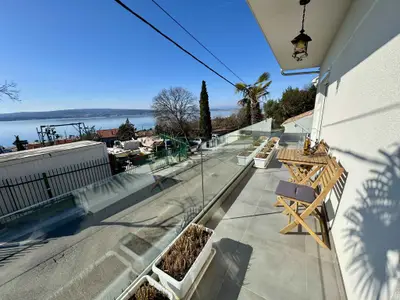 Ferienwohnung für 6 Personen (51 m²) in Crikvenica 1/10