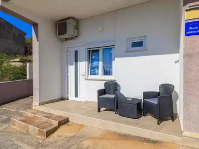 Ferienwohnung für 2 Personen (32 m²) in Crikvenica 9/10