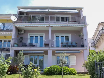 Ferienwohnung für 6 Personen (54 m²) in Crikvenica 1/10