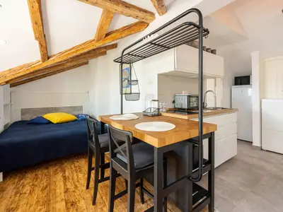 Ferienwohnung für 2 Personen (35 m²) in Crikvenica 1/10