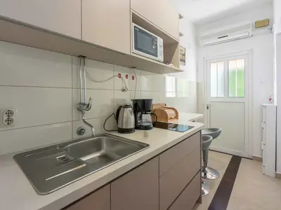 Ferienwohnung für 2 Personen (28 m²) in Crikvenica 5/10