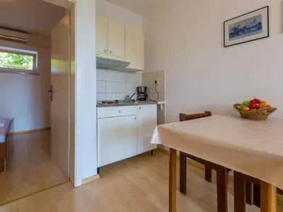 Ferienwohnung für 3 Personen (27 m²) in Crikvenica 9/10