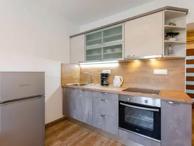 Ferienwohnung für 2 Personen (40 m²) in Crikvenica 8/10