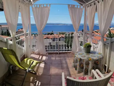 Ferienwohnung für 3 Personen (50 m²) in Crikvenica 1/10