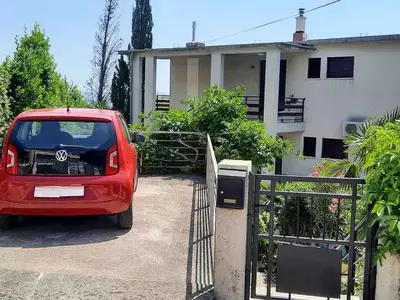 Ferienwohnung für 5 Personen (85 m²) in Crikvenica 1/10