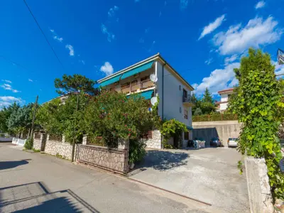 Ferienwohnung für 2 Personen (40 m²) in Crikvenica 1/10