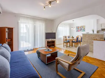 Ferienwohnung für 7 Personen (100 m²) in Crikvenica 8/10