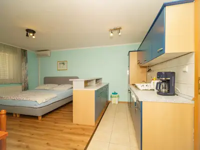 Ferienwohnung für 4 Personen (40 m²) in Crikvenica 8/10