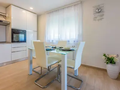 Ferienwohnung für 4 Personen (45 m²) in Crikvenica 5/10