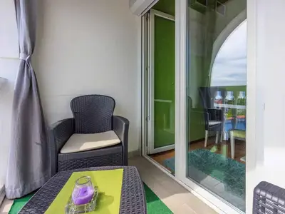 Ferienwohnung für 5 Personen (55 m²) in Crikvenica 2/10