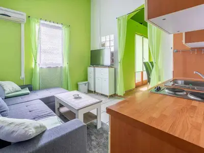 Ferienwohnung für 5 Personen (55 m²) in Crikvenica 9/10