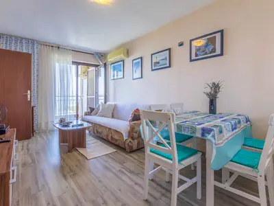 Ferienwohnung für 5 Personen (59 m²) in Crikvenica 2/10