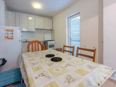 Ferienwohnung für 5 Personen (90 m²) in Crikvenica 10/10