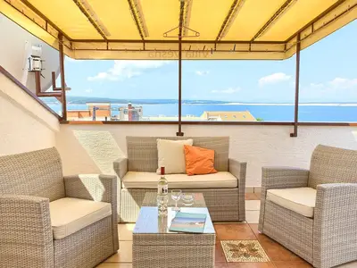 Terrasse. Sitzbereich auf der Terrasse