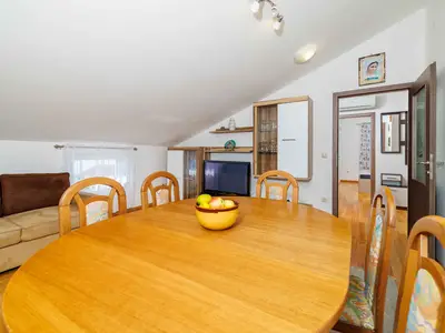 Ferienwohnung für 5 Personen (65 m²) in Crikvenica 3/10