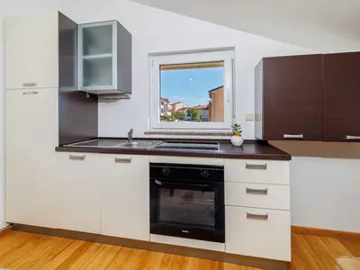 Ferienwohnung für 5 Personen (65 m²) in Crikvenica 4/10