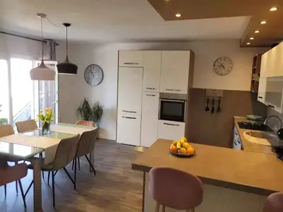 Ferienwohnung für 4 Personen (106 m²) in Crikvenica 1/10