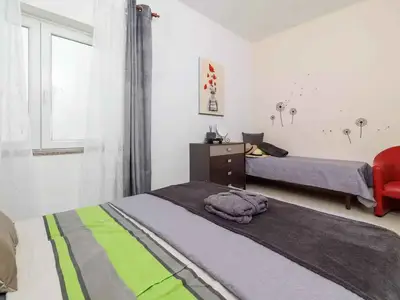 Ferienwohnung für 2 Personen (46 m²) in Crikvenica 5/10