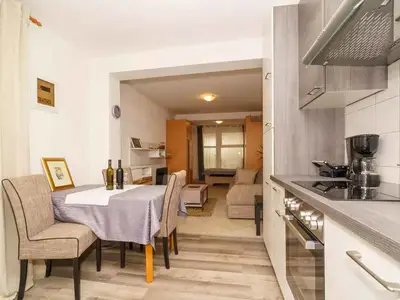 Ferienwohnung für 2 Personen (35 m²) in Crikvenica 7/10