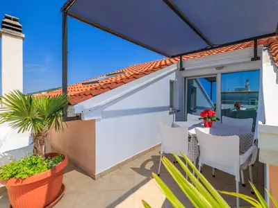 Ferienwohnung für 5 Personen (75 m²) in Crikvenica 10/10