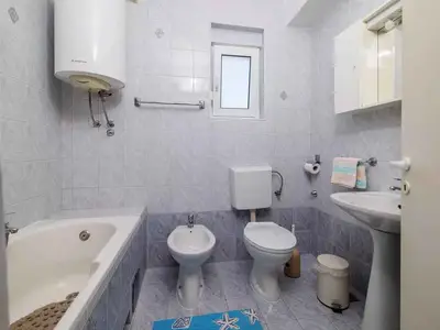 Ferienwohnung für 8 Personen (88 m²) in Crikvenica 3/10