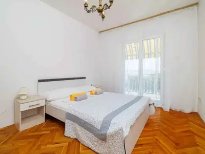 Ferienwohnung für 8 Personen (88 m²) in Crikvenica 4/10