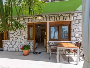 Ferienwohnung für 4 Personen (27 m²) in Crikvenica