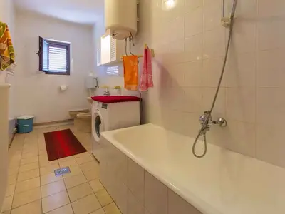 Ferienwohnung für 6 Personen (92 m²) in Crikvenica 7/10