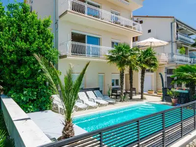 Ferienwohnung für 8 Personen (85 m²) in Crikvenica 1/10